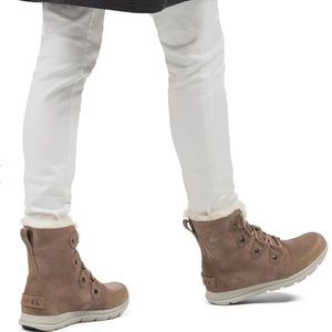 $140 Sorel Explorer Joan Boot